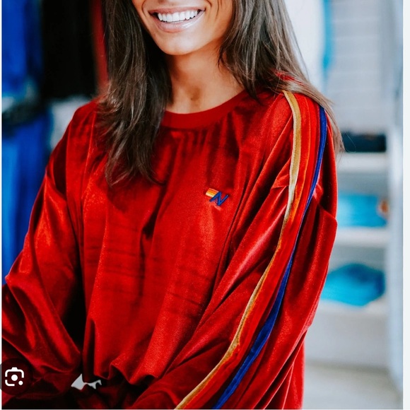 Aviator Nation Velour Velvet Crew Sweatshirt Brand New! Off white - Picture 7 of 7